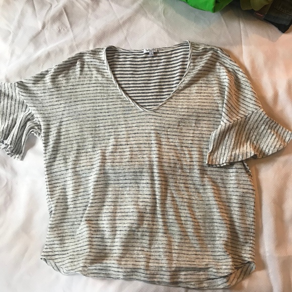 Splendid Tops - ⚡️3/$22 Splendid | Striped Bell Sleeve Top